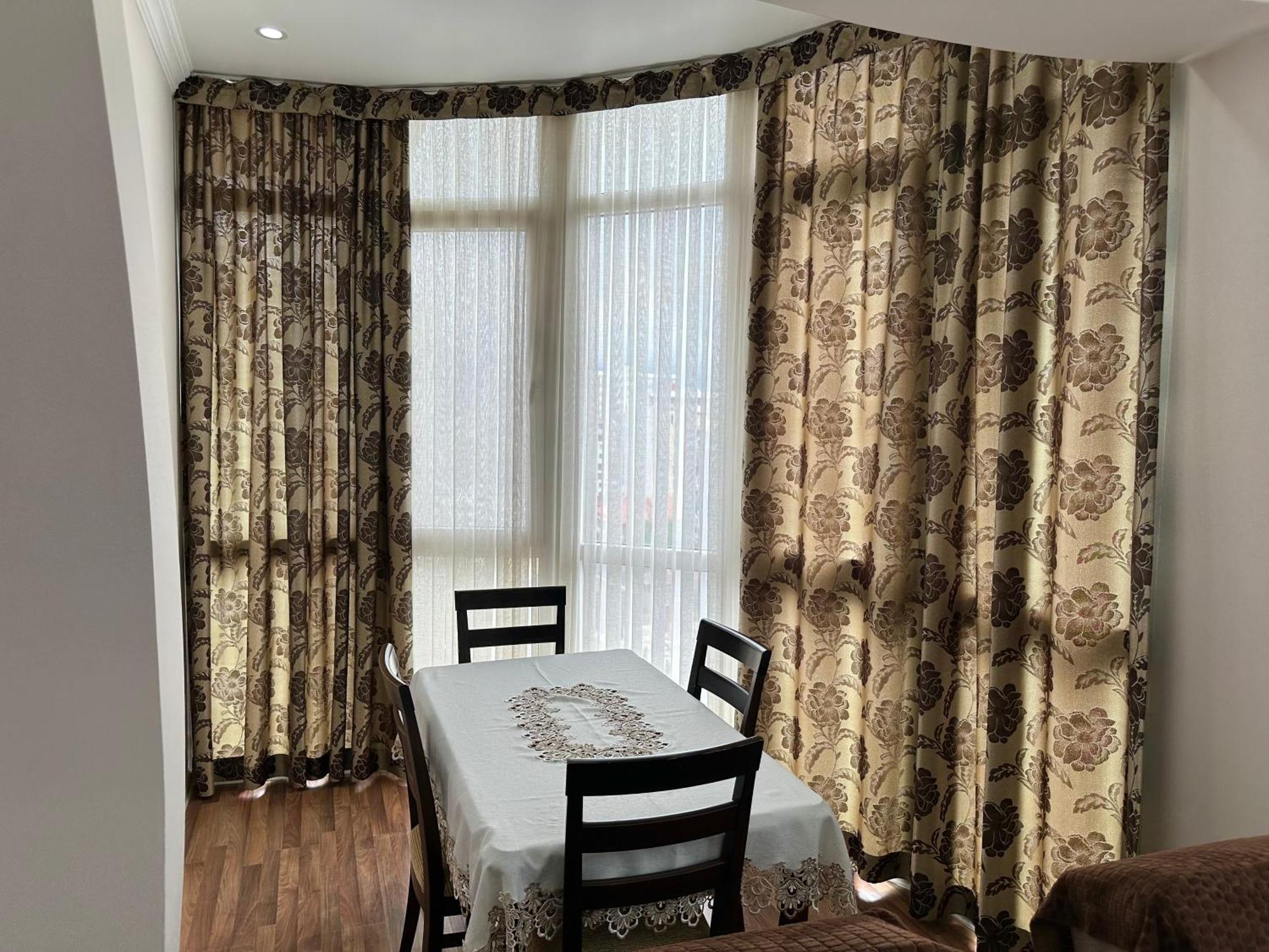 Elite Home Batumi Ngoại thất bức ảnh